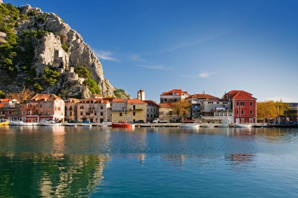 Villa Omiš Екстериор снимка
